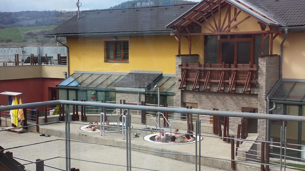 Free Apartman Bešeňová Exterior foto
