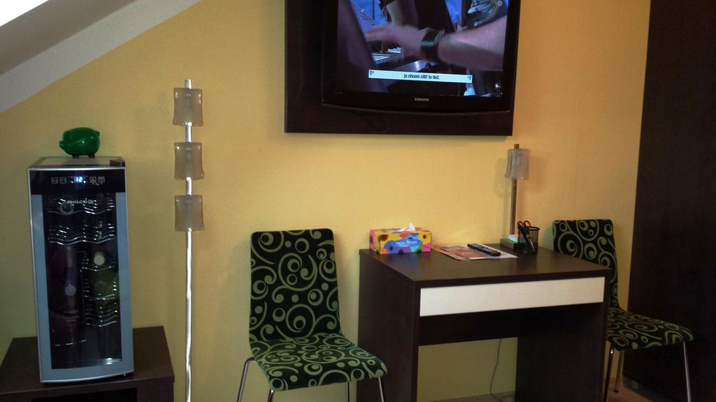 Free Apartman Bešeňová Zimmer foto